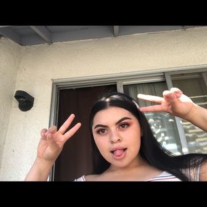 Meet your Posher, Priscilla